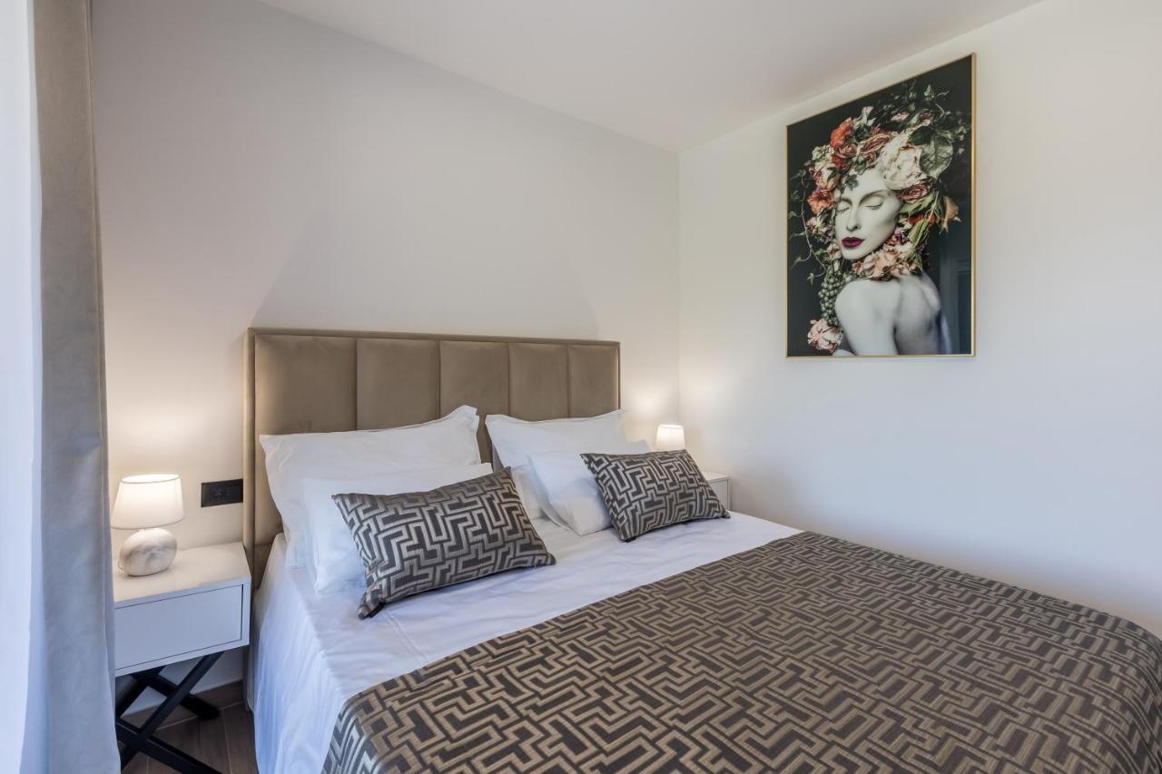 Luxury Apartments Katarina Kaštela Buitenkant foto