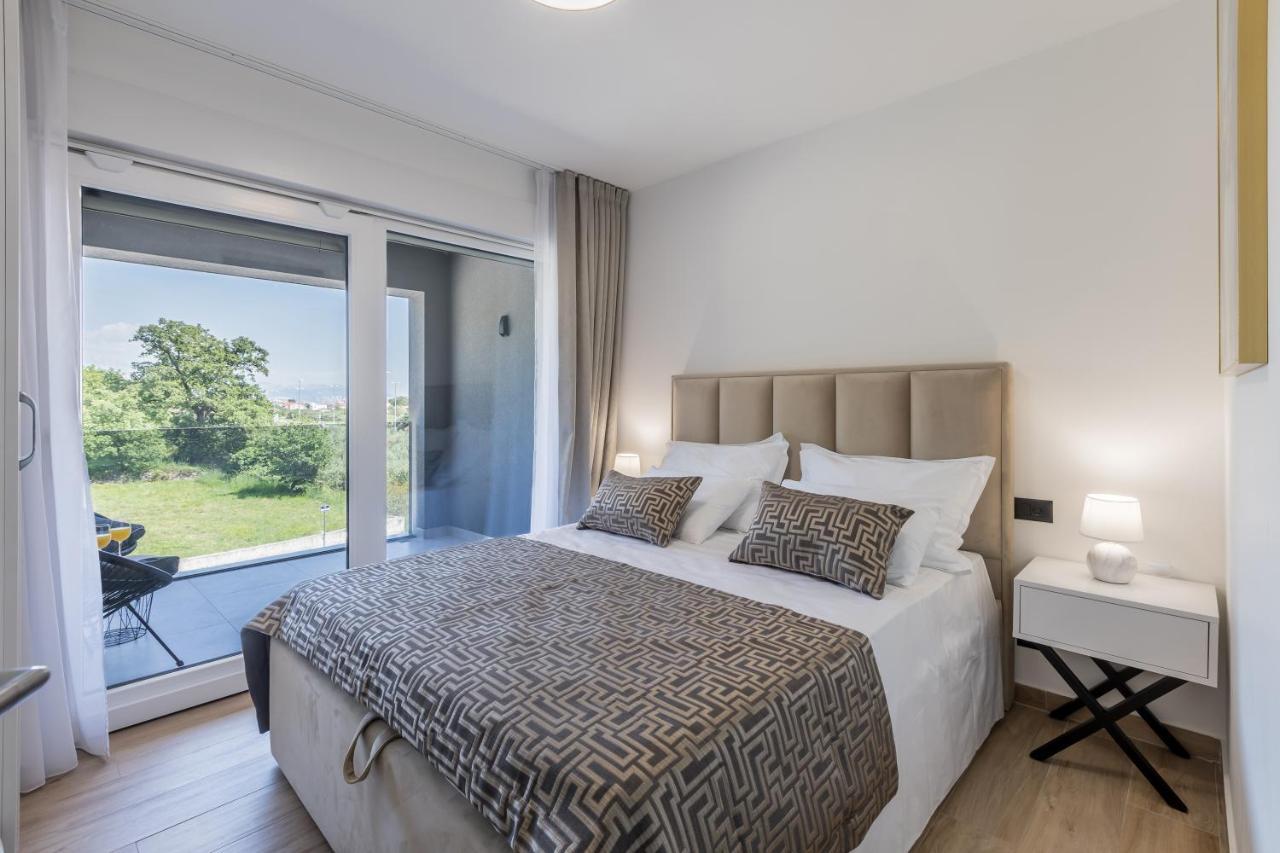 Luxury Apartments Katarina Kaštela Buitenkant foto