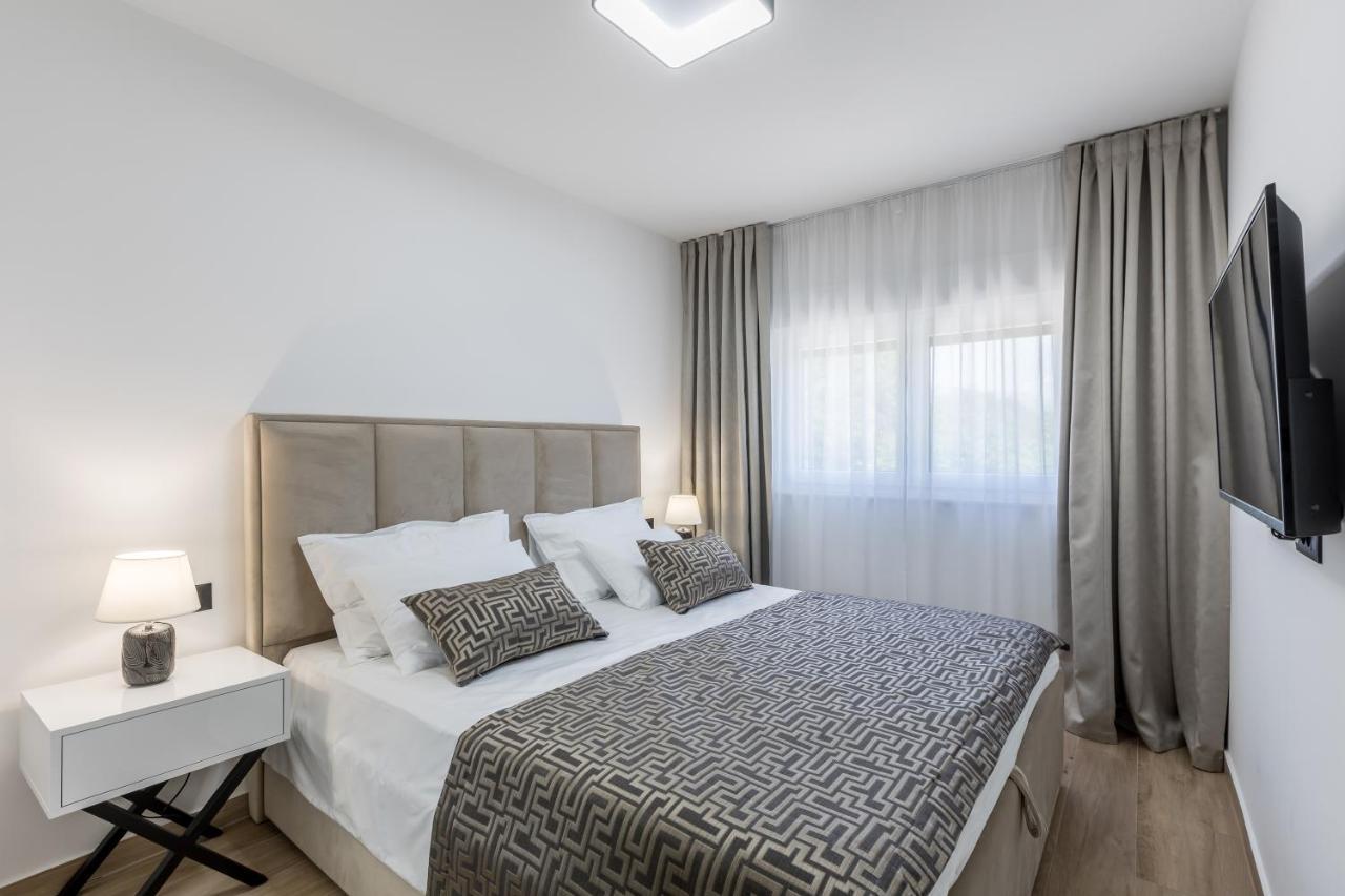 Luxury Apartments Katarina Kaštela Buitenkant foto