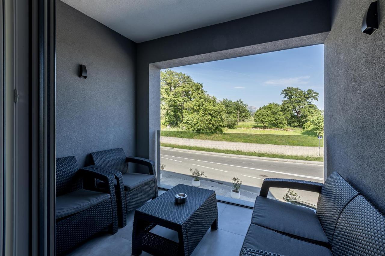 Luxury Apartments Katarina Kaštela Buitenkant foto
