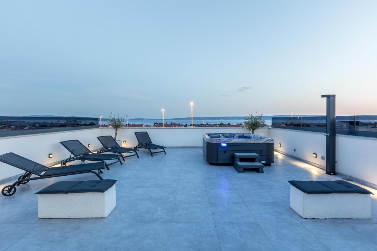Luxury Apartments Katarina Kaštela Buitenkant foto