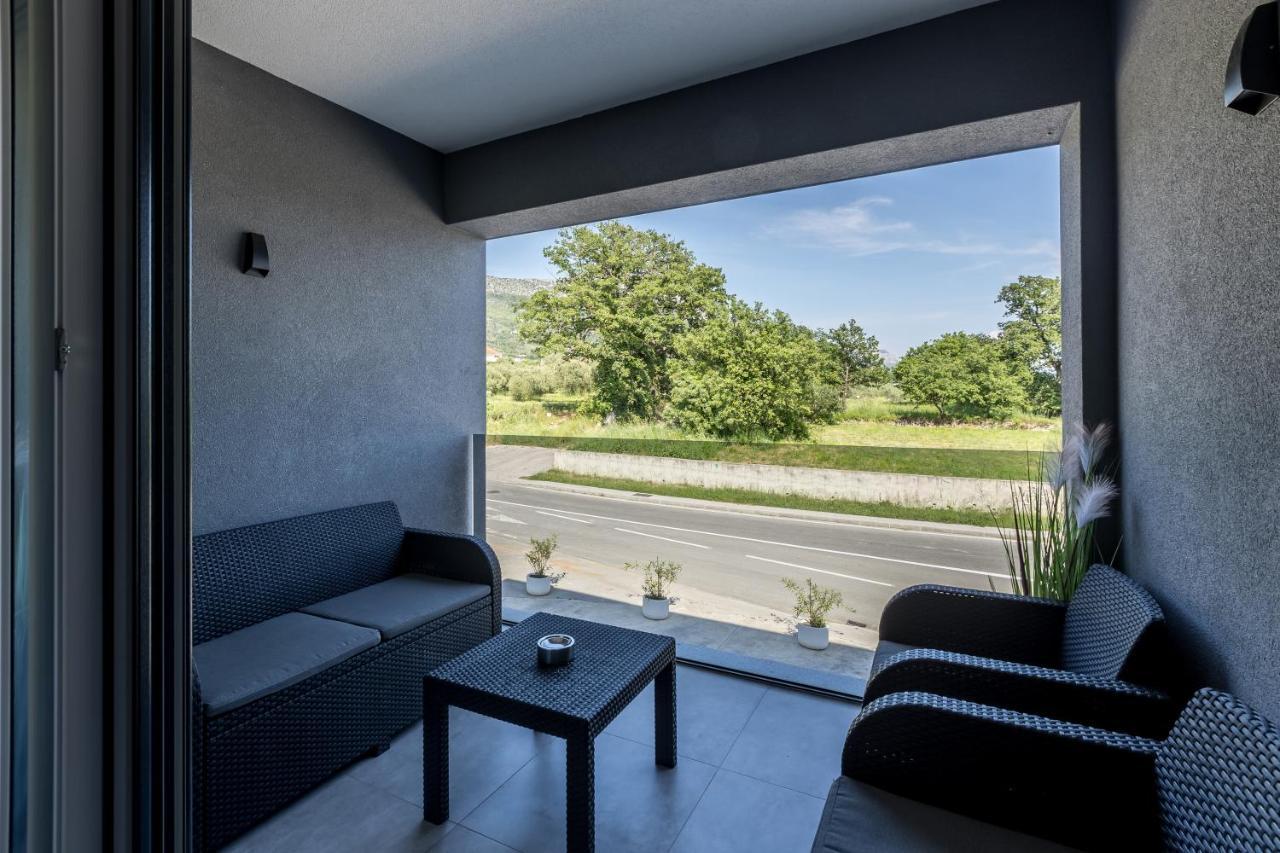 Luxury Apartments Katarina Kaštela Buitenkant foto